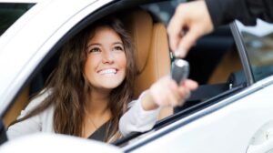 sourire nouveau voiture